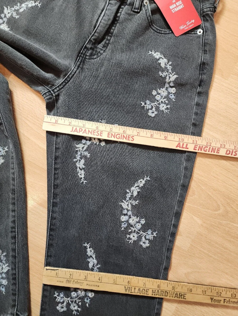 NWT Lucky Brand Floral Embroidered Zoe High Rise Straight Jeans Grey Black Sz 8